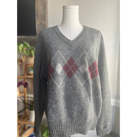 Vintage 90s Gray White Red Argyle Shetland Wool Sweater Size Large - Picture 2 of 6